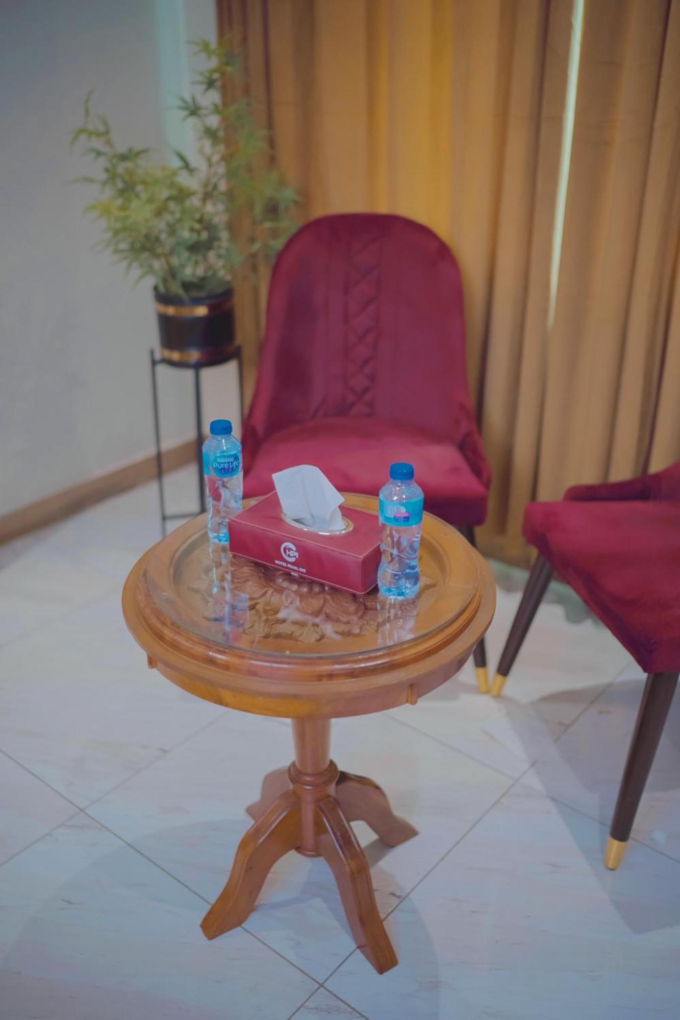 Hotel Pearl Inn Karachi Ngoại thất bức ảnh